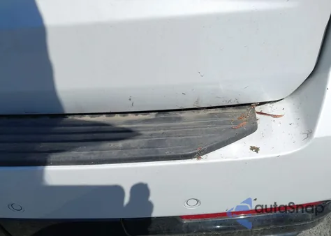 2025 Cadillac Escalade Esv Sport Platinum from USA, damaged, VIN 1GYS9RRL2SR116518